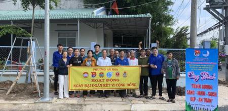 ĐOÀN PHƯỜNG AN HÒA: RA QUÂN THỰC HIỆN CÔNG TRÌNH “TUYẾN ĐƯỜNG SÁNG – XANH – SẠCH – ĐẸP – AN TOÀN” ĐOÀN PHƯỜNG AN HÒA: RA QUÂN THỰC HIỆN CÔNG TRÌNH “TUYẾN ĐƯỜNG SÁNG – XANH – SẠCH – ĐẸP – AN TOÀN”