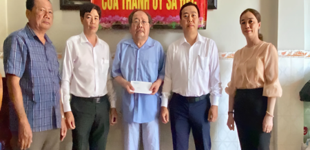 ĐẢNG ỦY PHƯỜNG AN HÒA TRAO TIỀN NGHĨA TÌNH ĐỒNG CHÍ CHO ĐẢNG VIÊN MẮC BỆNH HIỂM NGHÈO ĐẢNG ỦY PHƯỜNG AN HÒA TRAO TIỀN NGHĨA TÌNH ĐỒNG CHÍ CHO ĐẢNG VIÊN MẮC BỆNH HIỂM NGHÈO